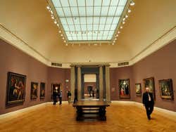Legion of Honor, interno