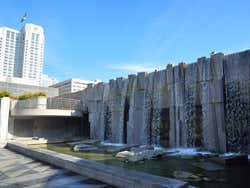 Yerba Buena Gardens, Monumento di Martin Luther King